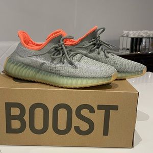 YEEZY BOOST 350